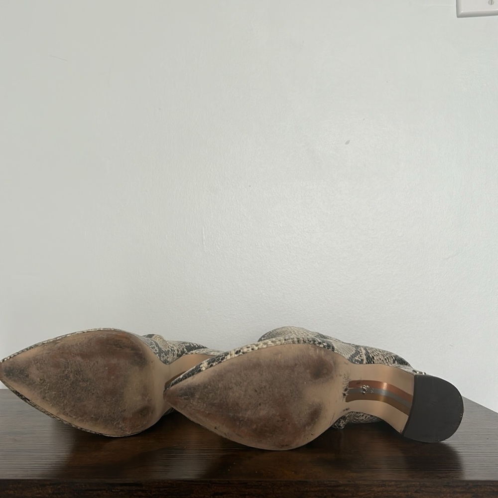 Sam Edelman Ankle Snake Booties with blocky heel 7.5 - Picture 4 of 5